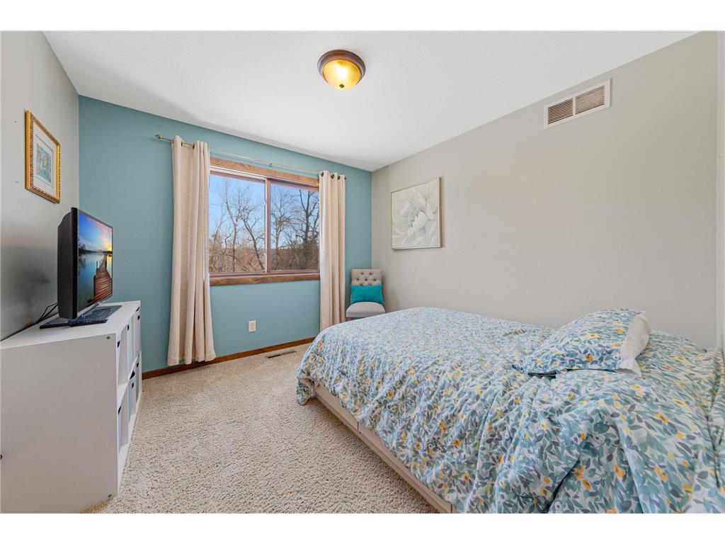 624 Ridge Road Henderson MN 56044 7027993 image16