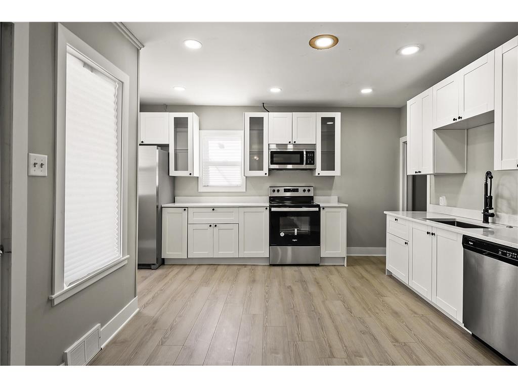 624 Rose Avenue E, Saint Paul, MN, 55130 MLS 6334005 Edina Realty