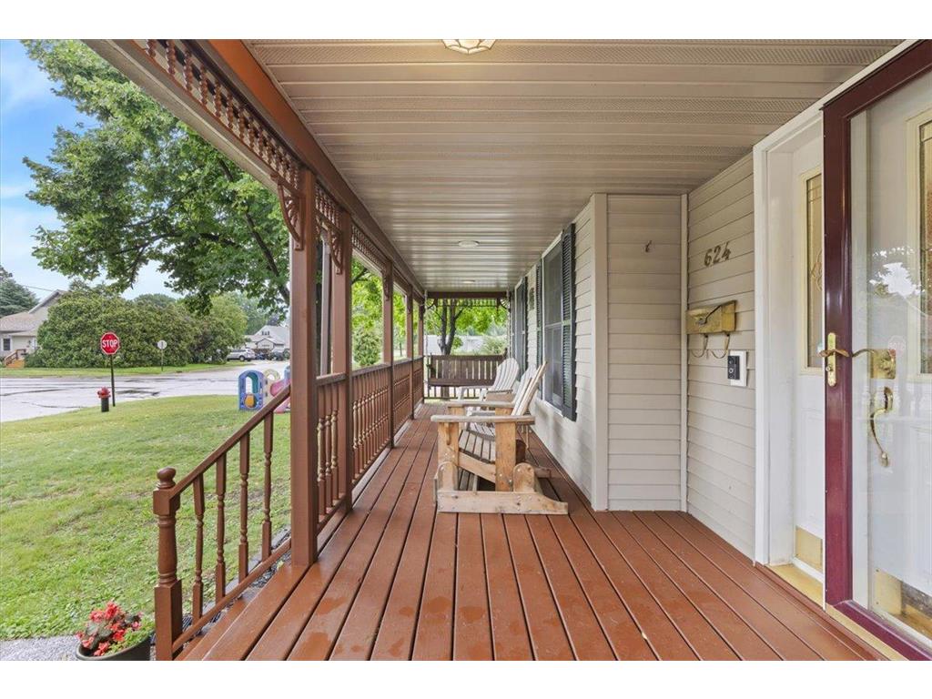 624 S 7th Street Lake City MN 55041 7105740 image4