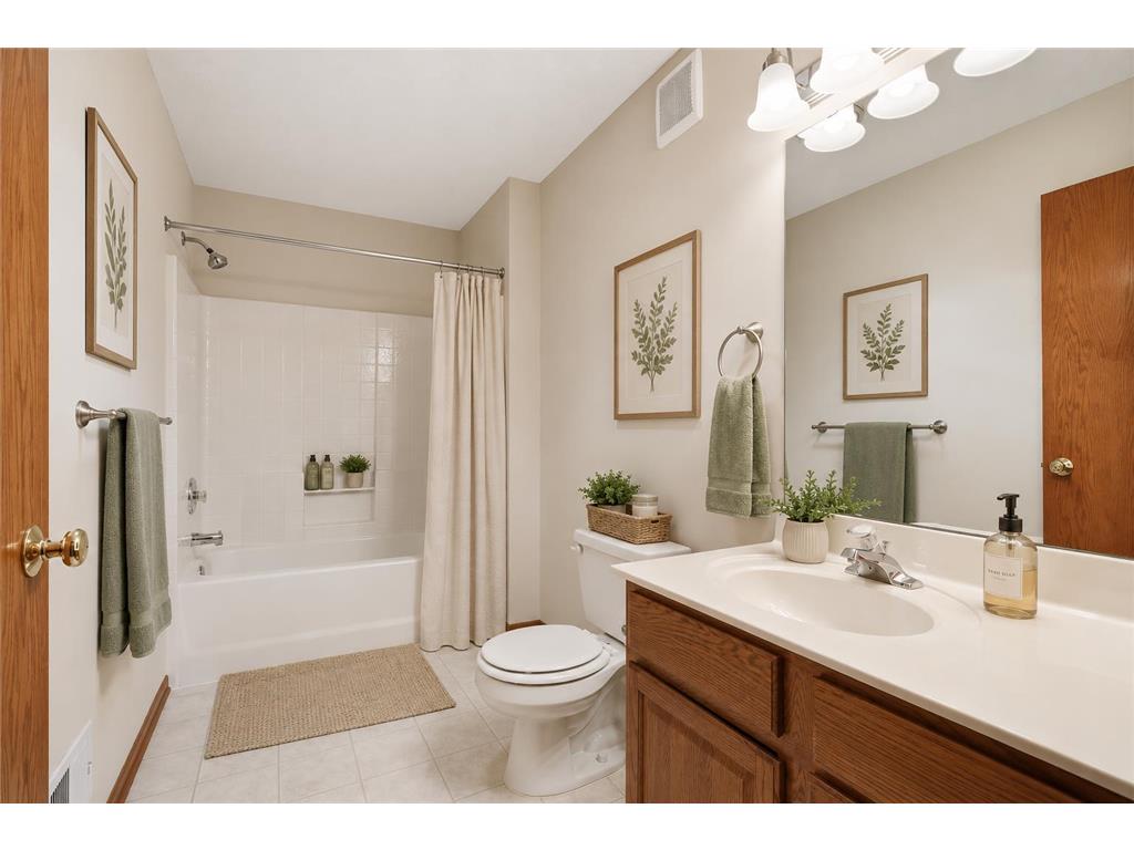 6240 157th Street W Apple Valley MN 55124 7070897 image11