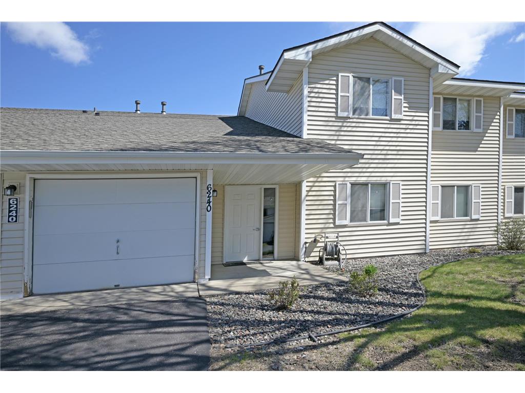 6240 Magda Drive #D Maple Grove MN 55369 7065935 image1