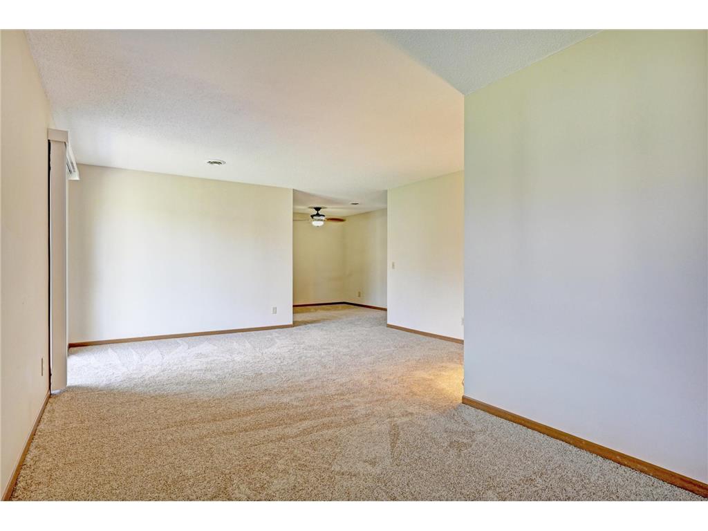 6240 Magda Drive #D Maple Grove MN 55369 7065935 image11