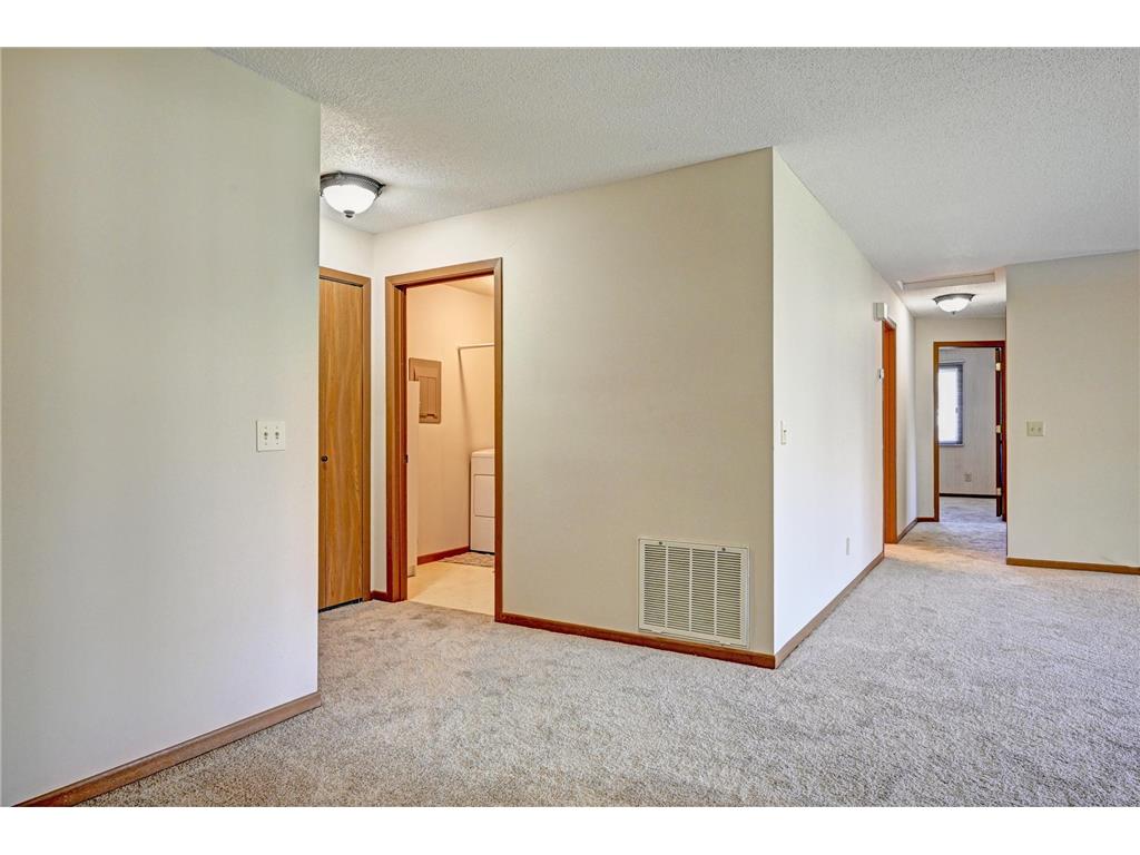 6240 Magda Drive #D Maple Grove MN 55369 7065935 image2
