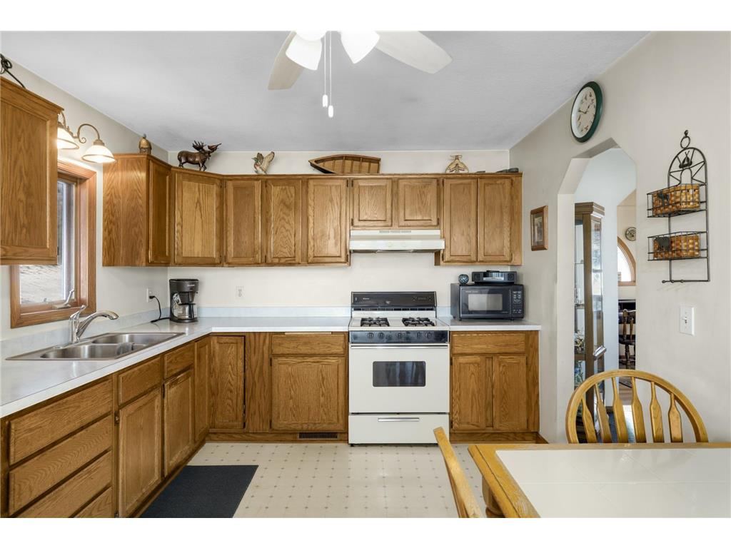 6240 Red Oak Road Mound MN 55364 - Dutch 7009896 image15