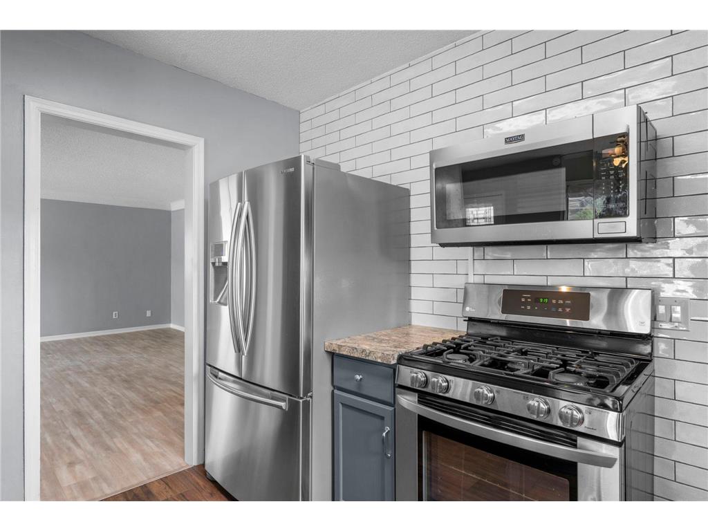 6240 W Broadway Avenue Brooklyn Park MN 55428 7047830 image11