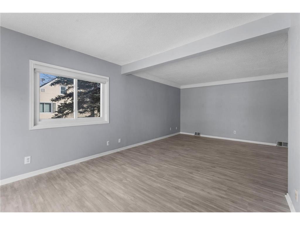 6240 W Broadway Avenue Brooklyn Park MN 55428 7047830 image16