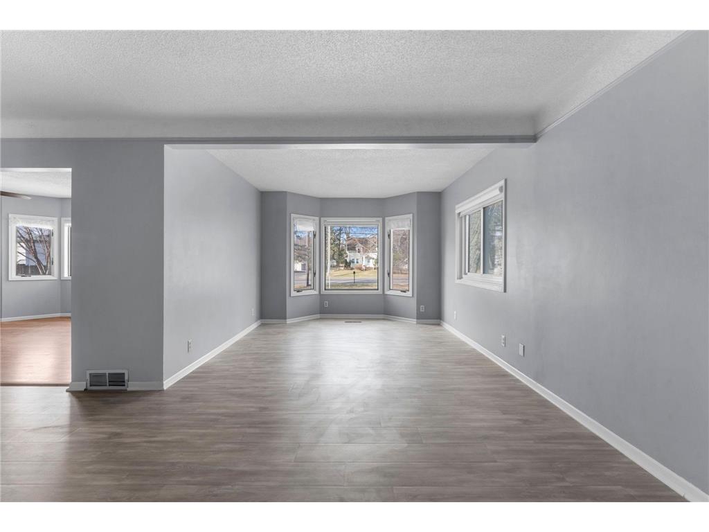 6240 W Broadway Avenue Brooklyn Park MN 55428 7047830 image18