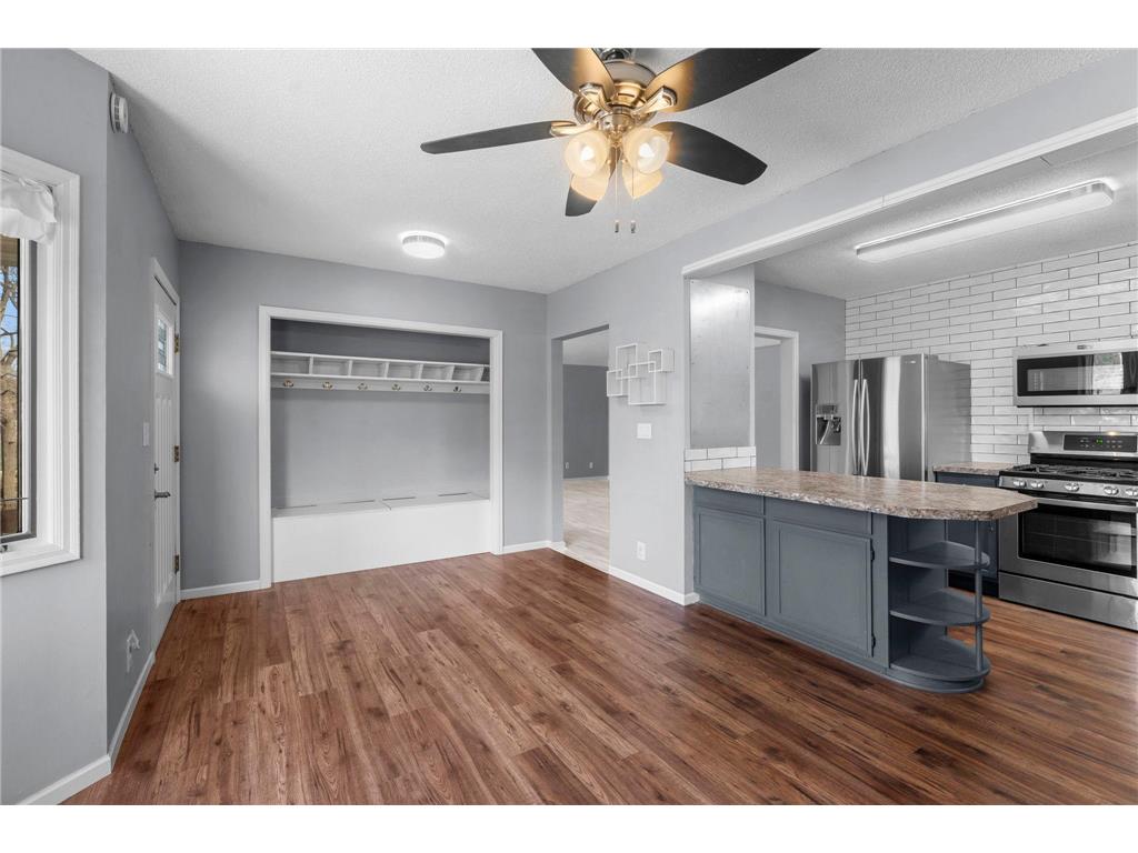 6240 W Broadway Avenue Brooklyn Park MN 55428 7047830 image6