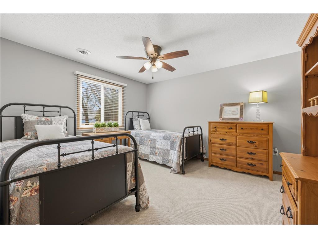 6242 Magda Drive #B Maple Grove MN 55369 7046077 image3