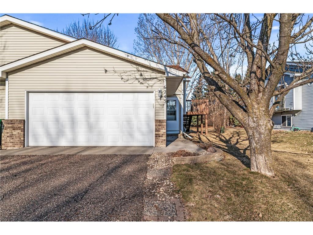 6245 Kahler Drive NE Albertville MN 55301 6693859 image1