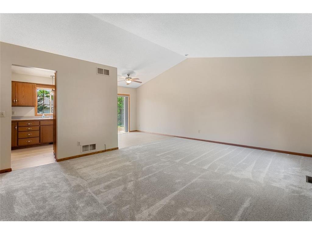 6247 Albert Lane North Branch MN 55056 7081828 image6