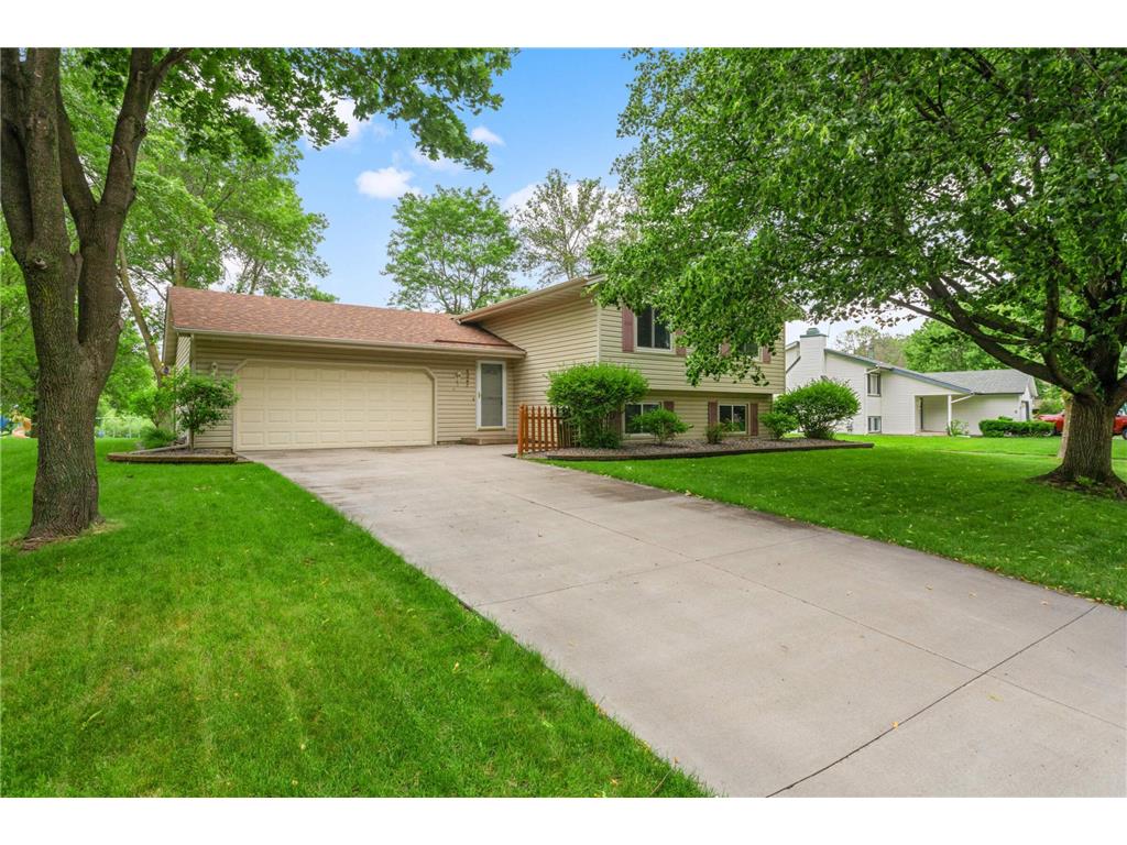 6247 Cavell Avenue N Brooklyn Park MN 55428 6551443 image1