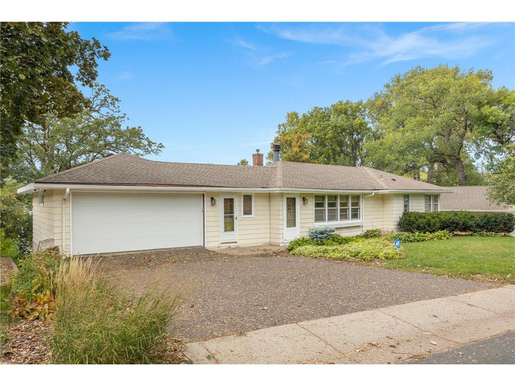 6247 Eagle Lake Drive, Maple Grove, MN, 55369 MLS 6530460 Edina Realty