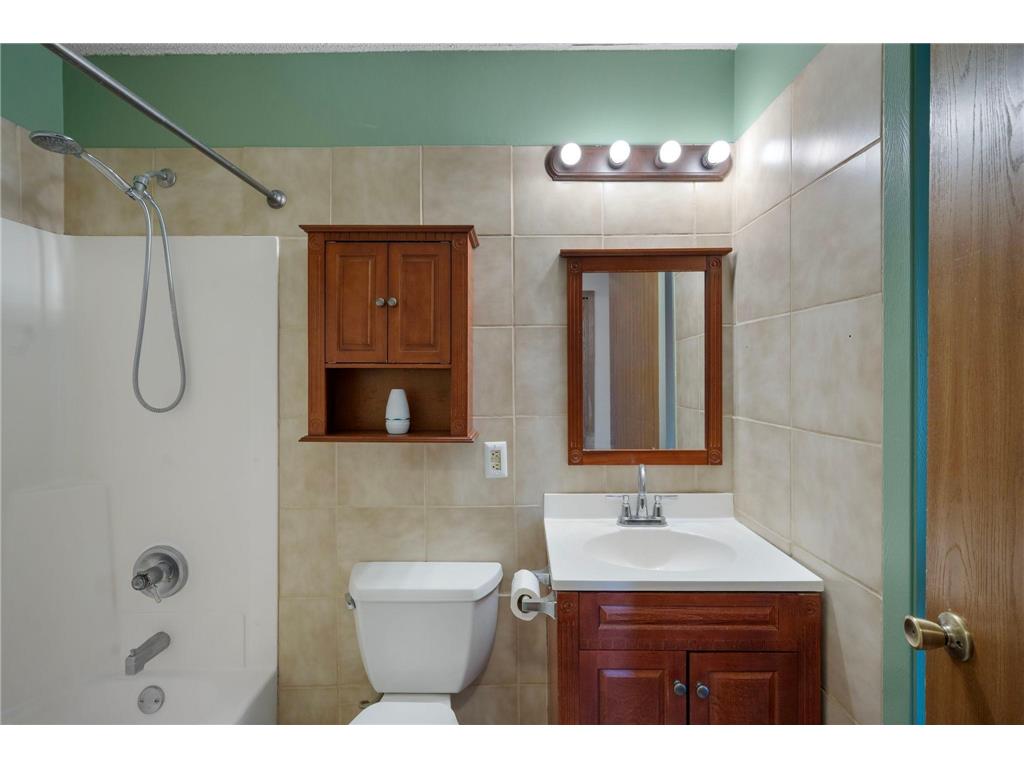 6248 Magda Drive #D Maple Grove MN 55369 7009718 image14