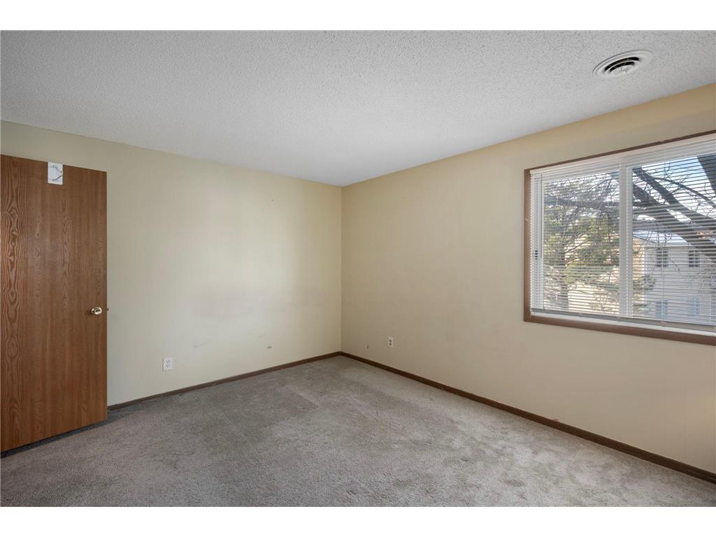 6248 Magda Drive #D Maple Grove MN 55369 7009718 image18