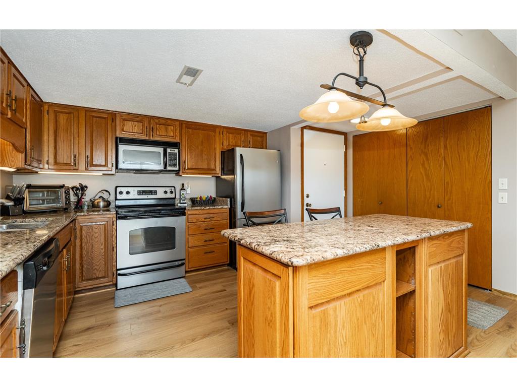 625 19th Street NW #500 Rochester MN 55901 7066272 image3