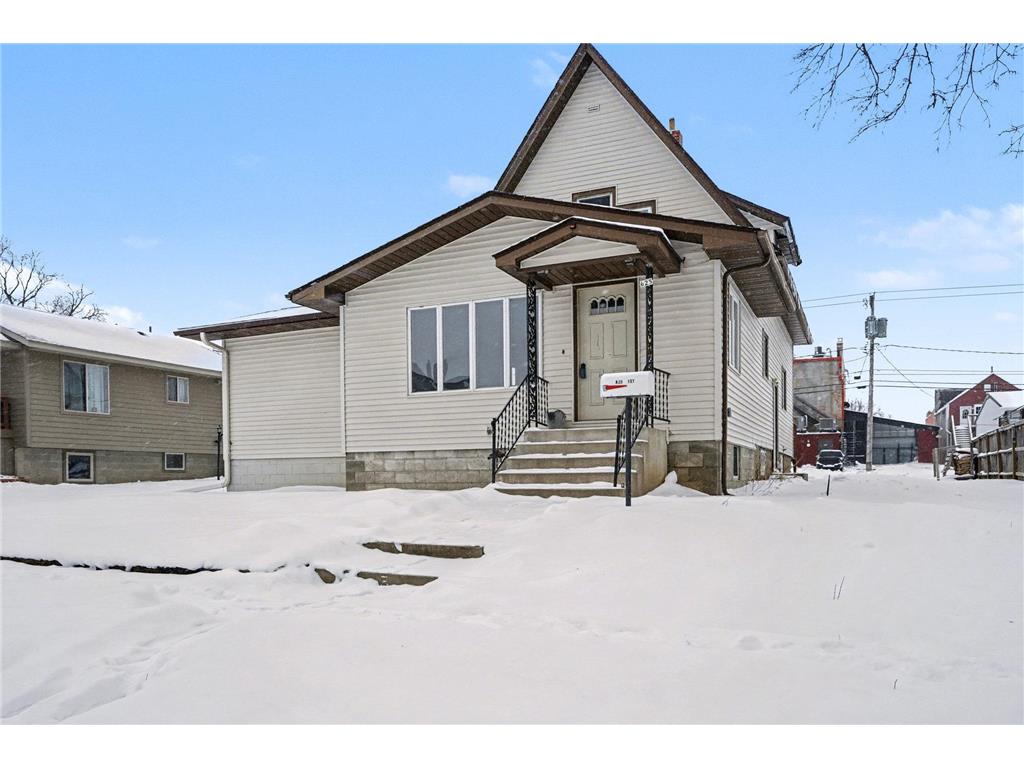 625 1st Street Kenyon MN 55946 6821076 image1