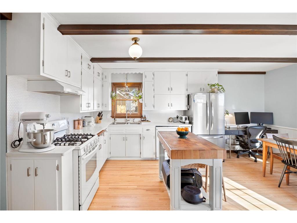 625 5th Avenue S Hopkins MN 55343 6342136 image1