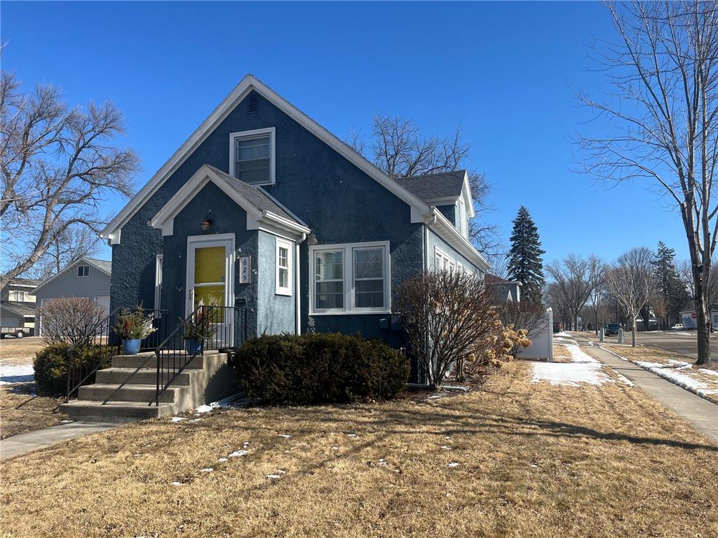 625 6th Street SW Willmar MN 56201 6680987 image1