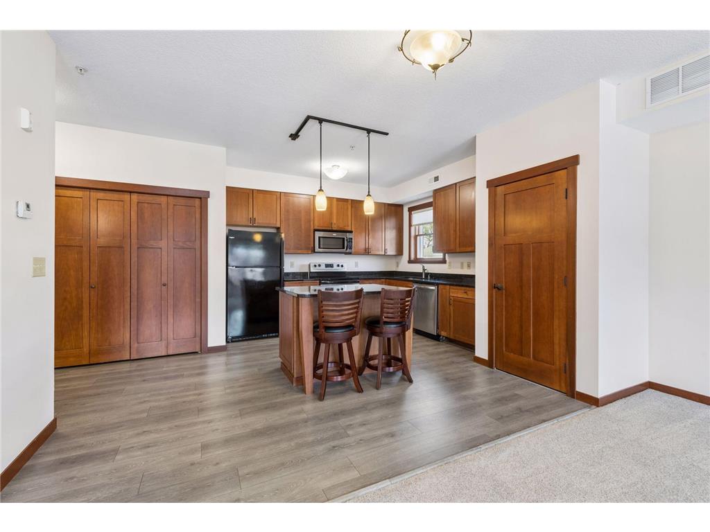 625 Dayton Avenue #4 Saint Paul MN 55104 7043230 image11