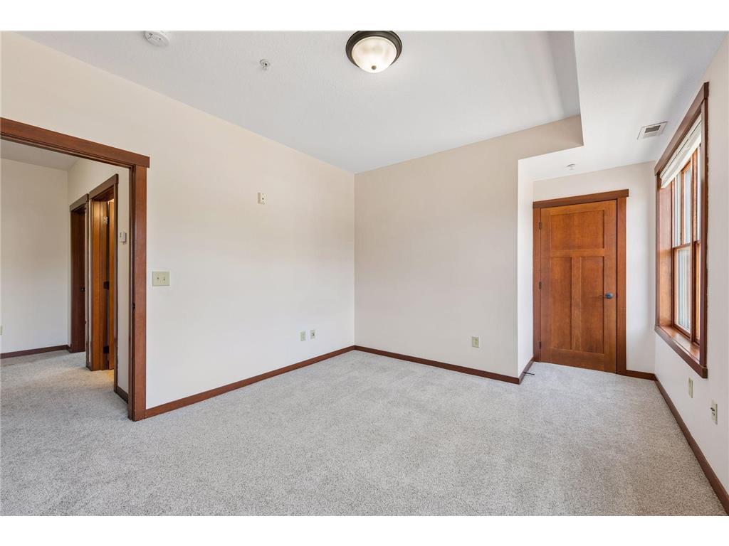 625 Dayton Avenue #4 Saint Paul MN 55104 7043230 image26
