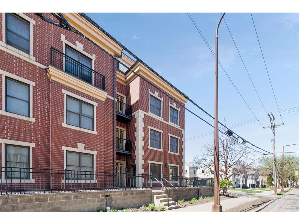625 Dayton Avenue #4 Saint Paul MN 55104 7043230 image33