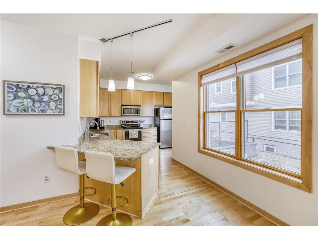 625 Dayton Avenue #5 Saint Paul MN 55104 7038812 image5