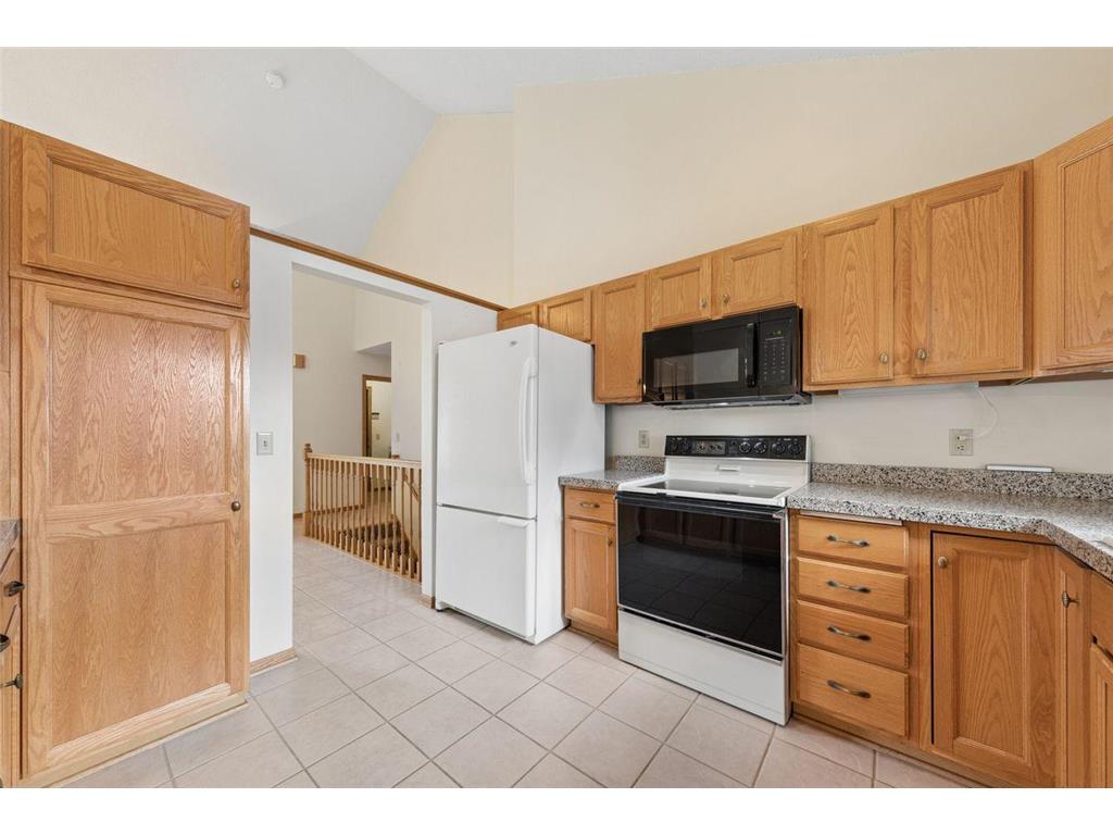 625 E 1st Street Waconia MN 55387 6826341 image10