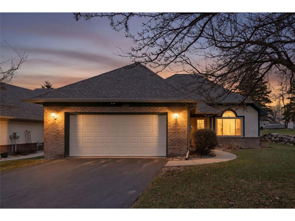 625 E 1st Street Waconia MN 55387 6826341 image2