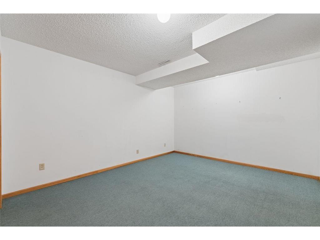 625 E 1st Street Waconia MN 55387 6826341 image24