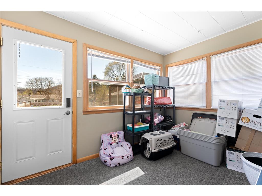 625 E Mark Street Winona MN 55987 7063932 image19