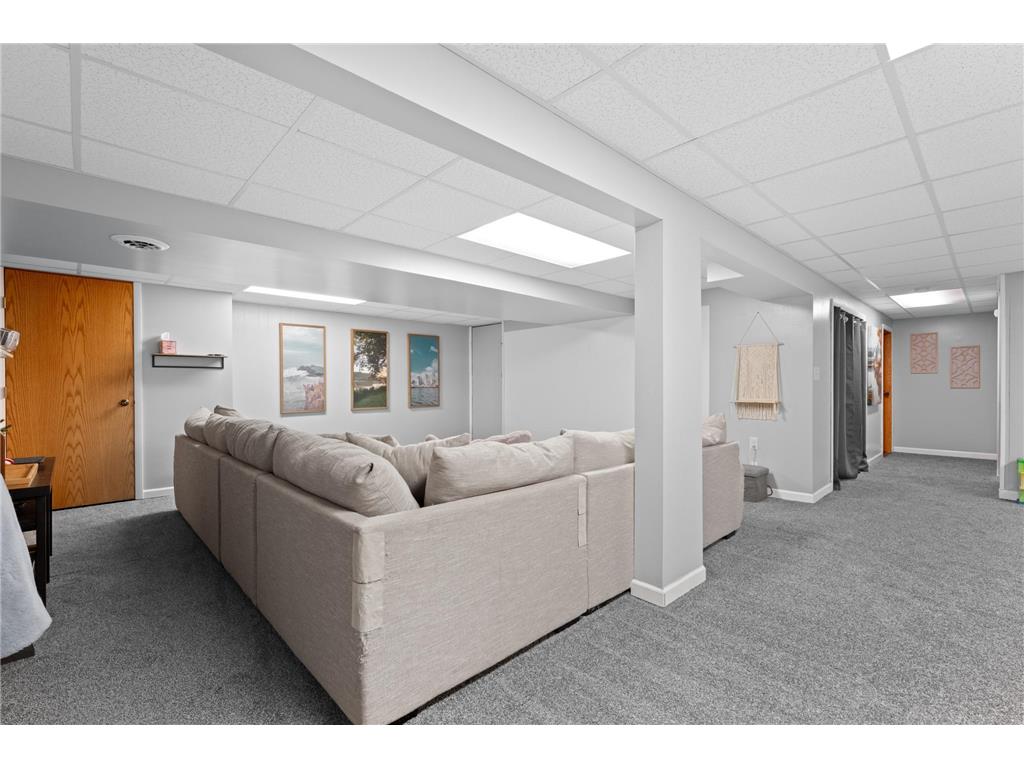 625 E Mark Street Winona MN 55987 7063932 image26