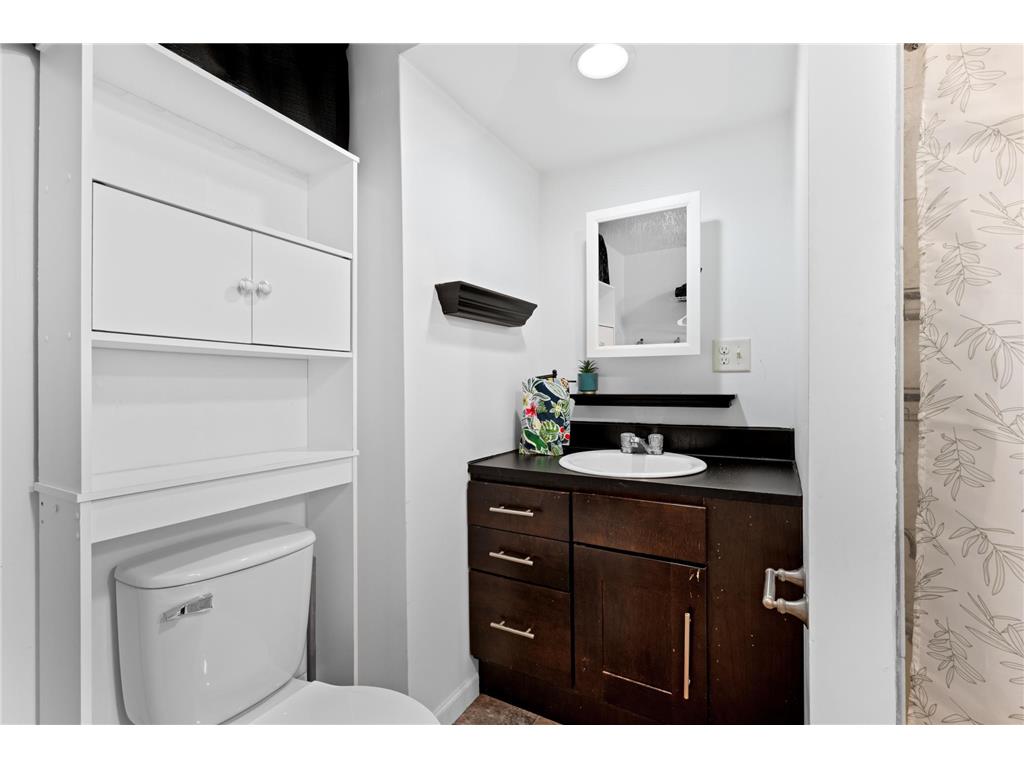 625 E Mark Street Winona MN 55987 7063932 image27