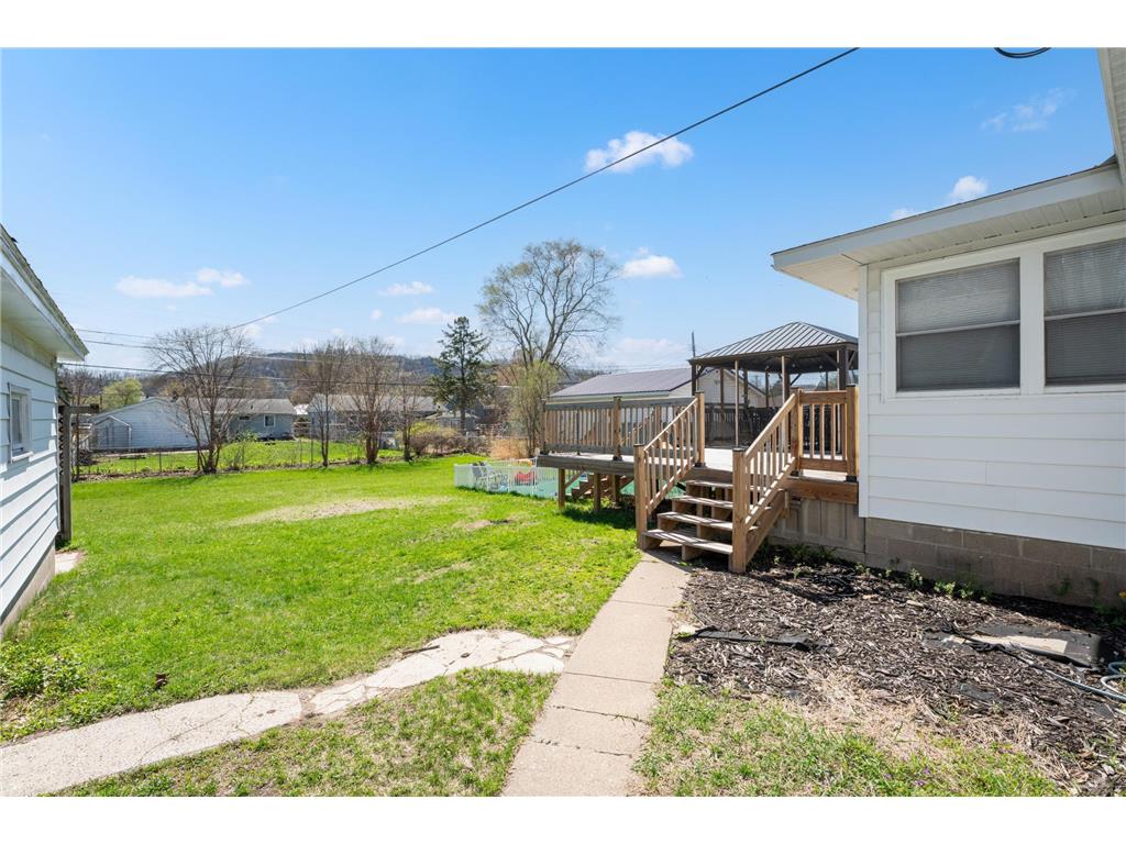 625 E Mark Street Winona MN 55987 7063932 image29