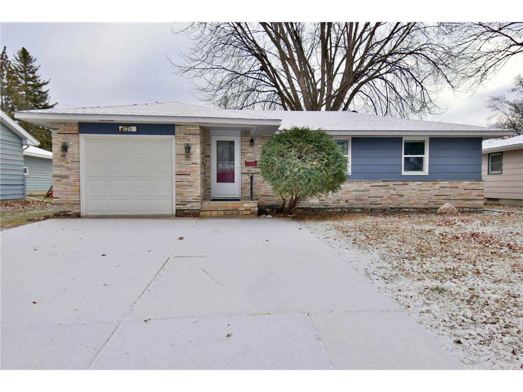 625 Elm Street NE Hutchinson MN 55350 6640847 image1