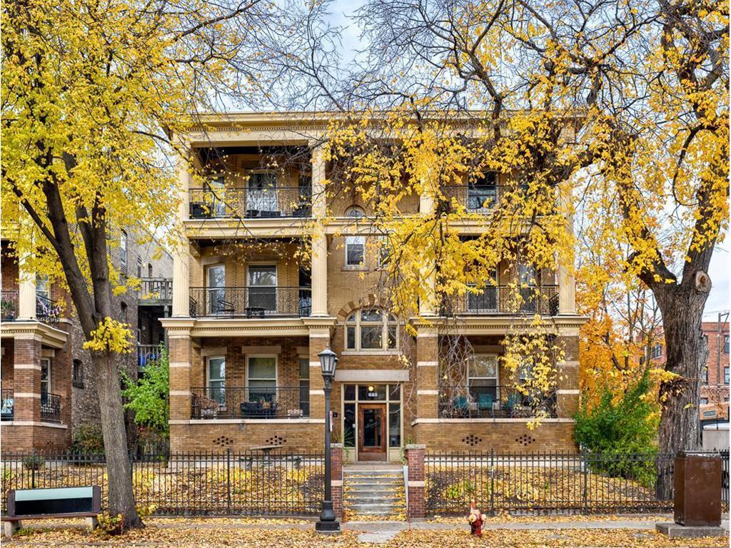 625 Grand Avenue #8 Saint Paul MN 55105 6810964 image1