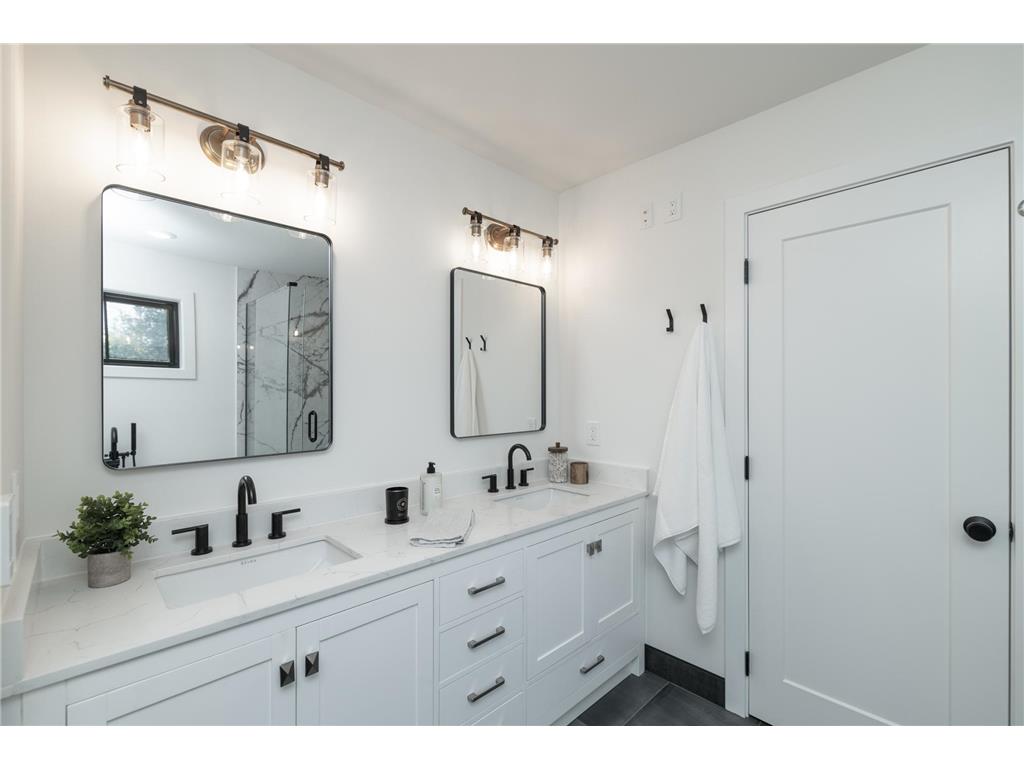 625 Ivy Falls Avenue Mendota Heights MN 55118 7023552 image31
