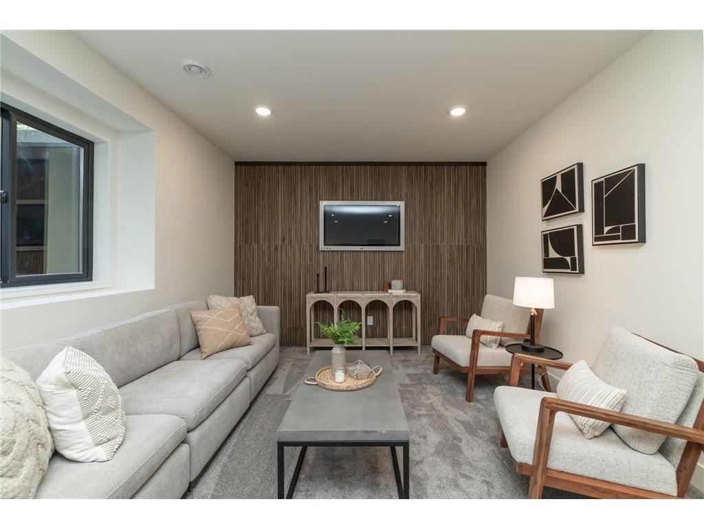 625 Ivy Falls Avenue Mendota Heights MN 55118 7023552 image46