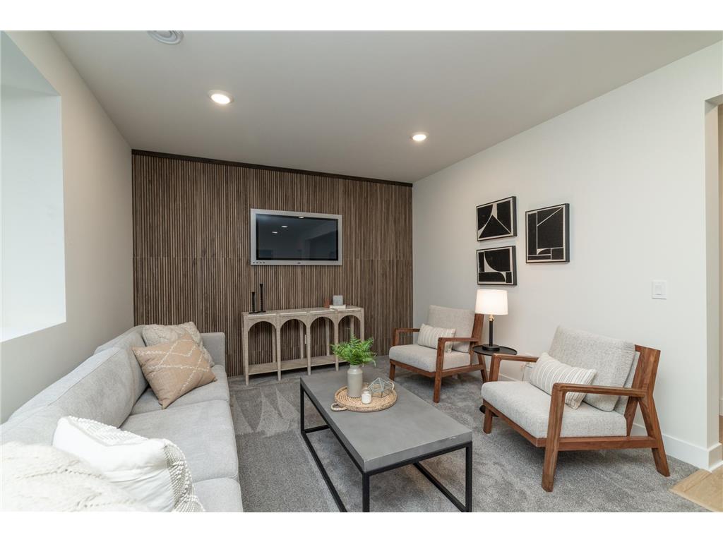 625 Ivy Falls Avenue Mendota Heights MN 55118 7023552 image47