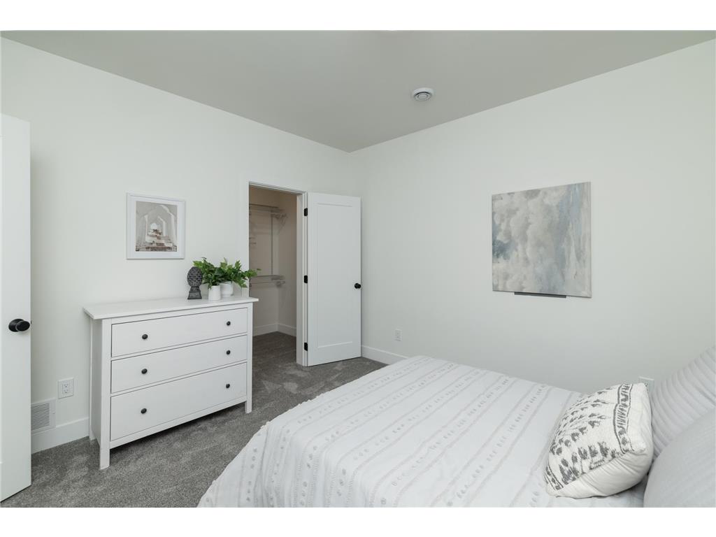 625 Ivy Falls Avenue Mendota Heights MN 55118 7023552 image52