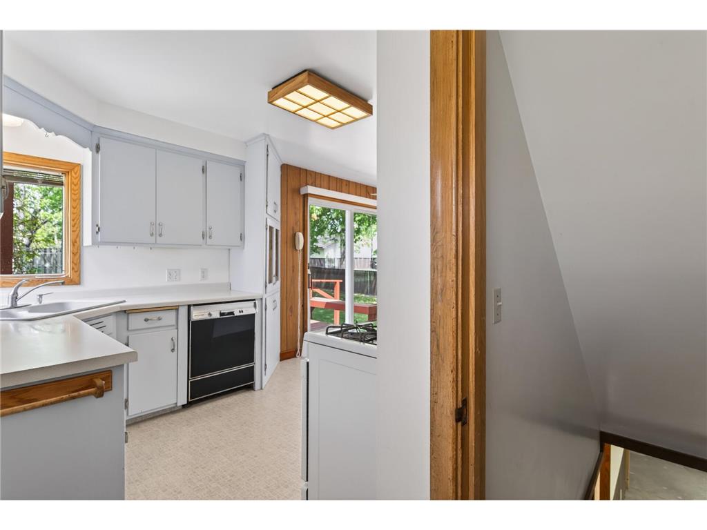 625 Jefferson Street Anoka MN 55303 7074718 image22