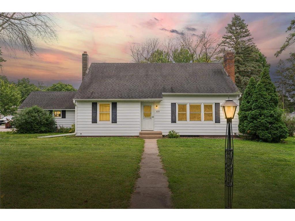 625 Kinnickinnic Street Prescott WI 54021 6580876 image1