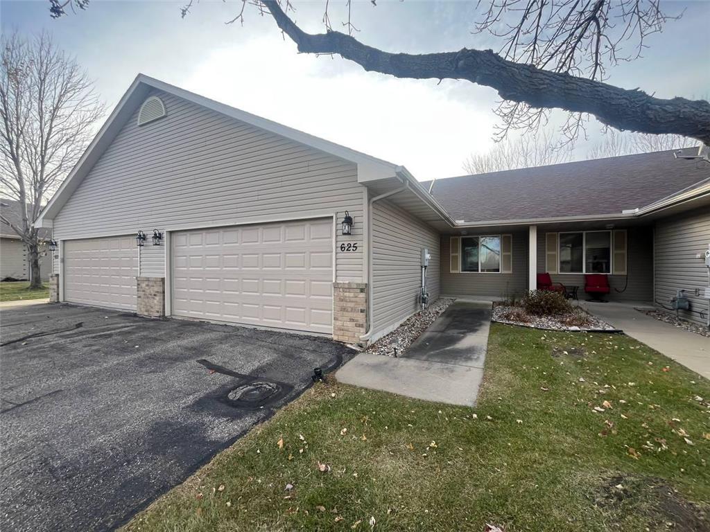 625 Meadow Lane Norwood Young America MN 55397 7033809 image1