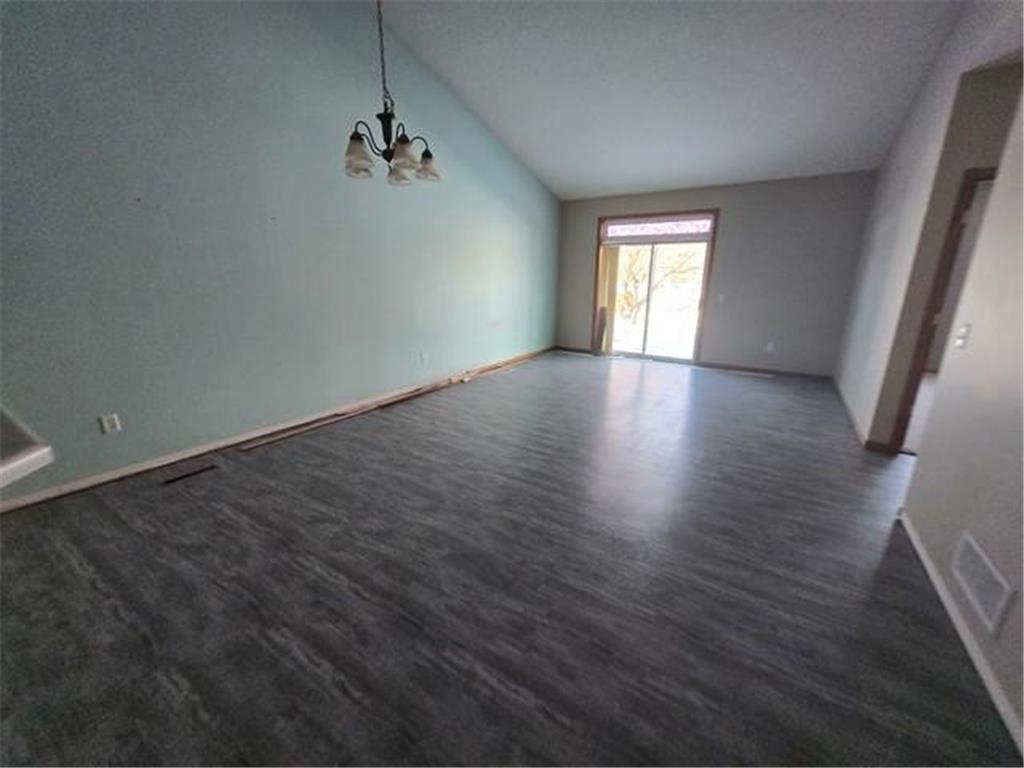 625 Meadow Lane Norwood Young America MN 55397 7033809 image2