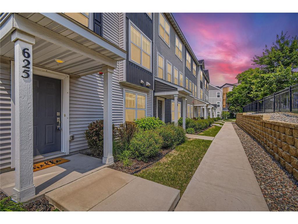 625 Village Drive New Brighton MN 55112 6698432 image1