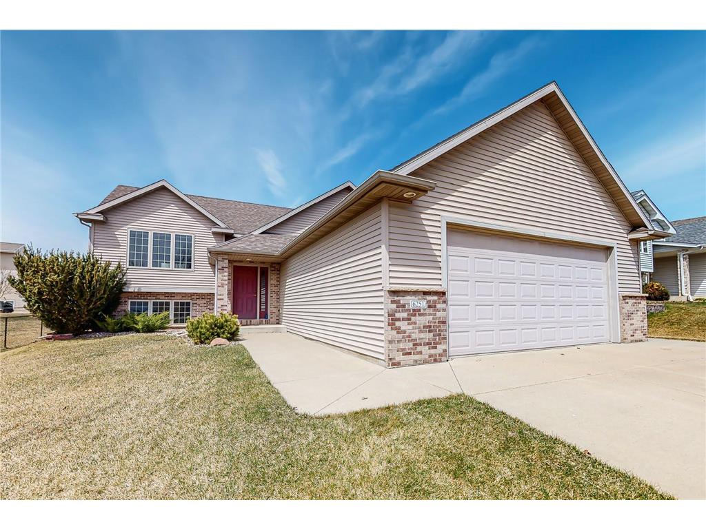 6251 Fairway Drive NW, Rochester, MN 55901 MLS 6180296 Edina Realty