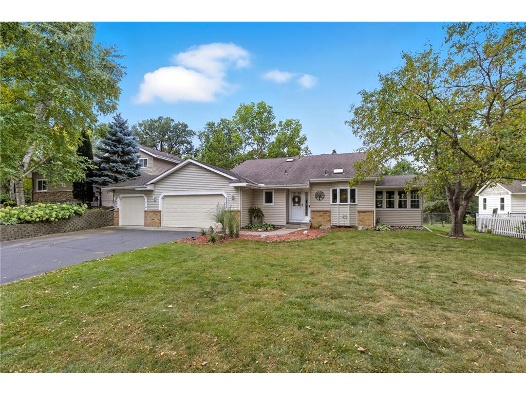 6255 Norwood Lane N Maple Grove MN 55369 7031733 image1