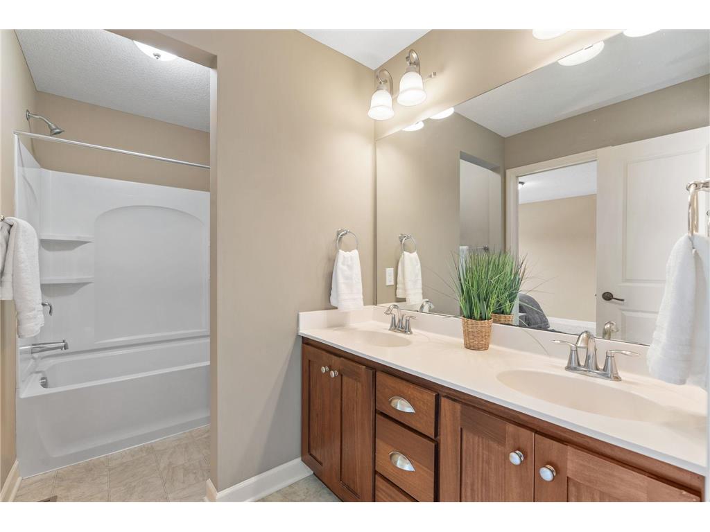 6256 Olive Lane N Maple Grove MN 55311 7070931 image34