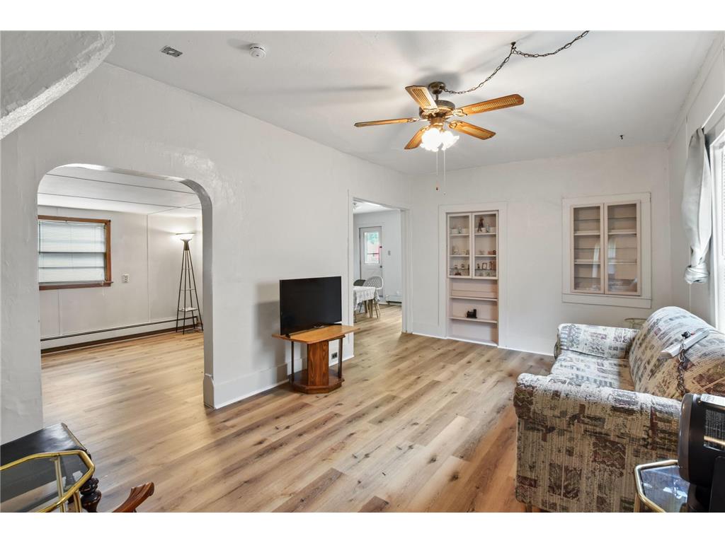 626 6th Street W Hastings MN 55033 7107266 image2