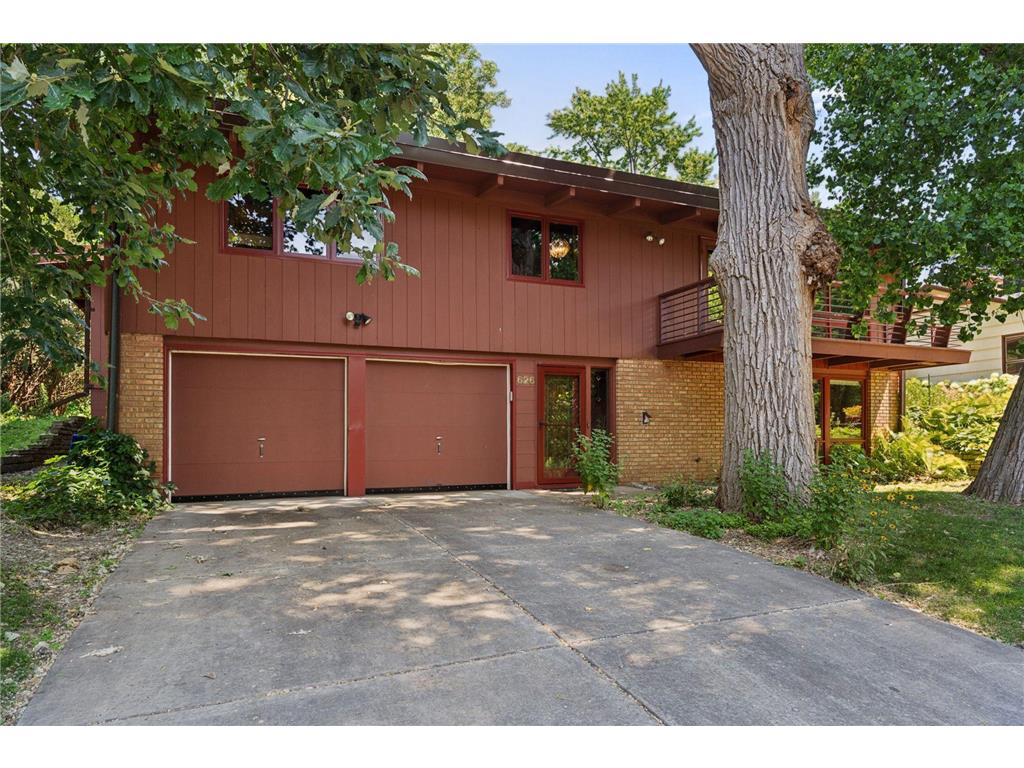 626 Desnoyer Avenue Saint Paul MN 55104 6744499 image1